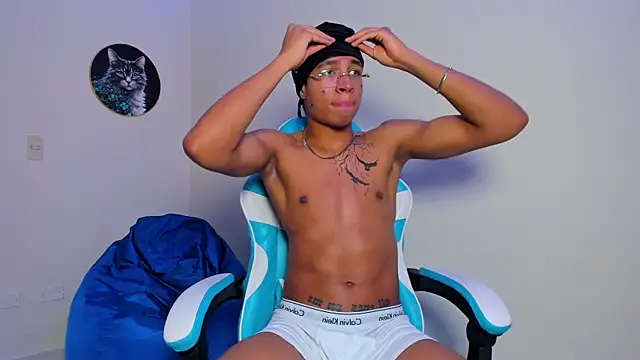 Snapshot of dann_cute028 chatting on 19, 9, 2025 dann cute028 online show from 19, 9, 2025