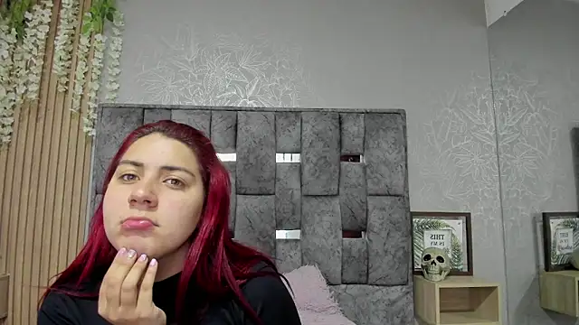 Nicky Brown  online show from 21, 10, 2025
