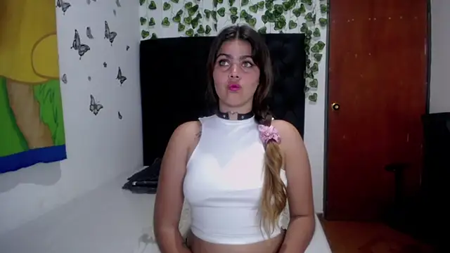 Snapshot of isabel_09 chatting on 26, 11, 2025 isabel 09 online show from 26, 11, 2025