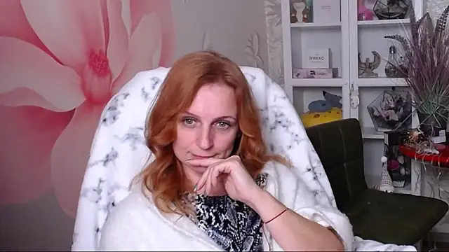 Snapshot of Venus_love1 chatting on 12, 12, 2024 Venus love1 online show from 12, 12, 2024