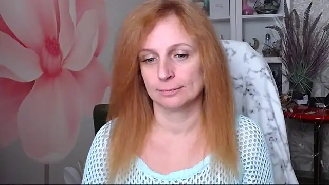 Snapshot of Venus_love1 chatting on 13, 12, 2024 Venus love1 online show from 13, 12, 2024