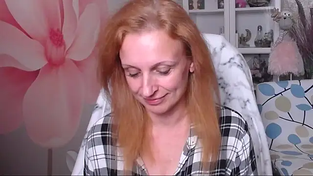 Snapshot of Venus_love1 chatting on 25, 9, 2025 Venus love1 online show from 25, 9, 2025