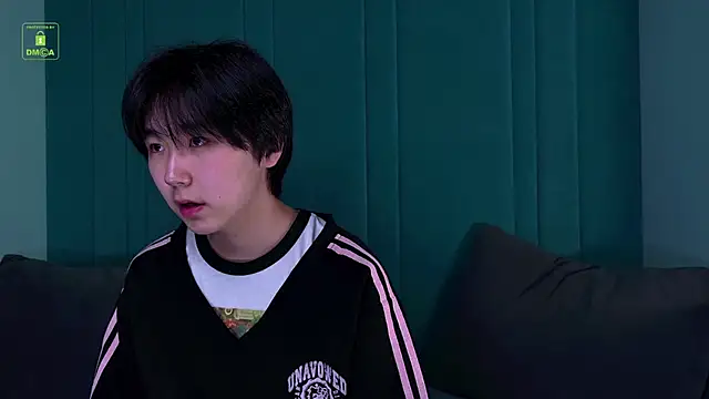 HeejinWang online show from 24, 6, 2026