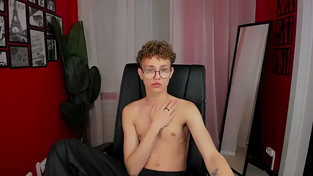 NathanCurl online show from 15, 10, 2025