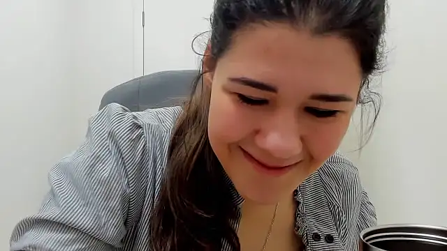 Joannia online show from 7, 3, 2026