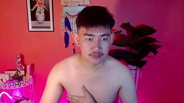 NaughtyGlow97 online show from 20, 9, 2025