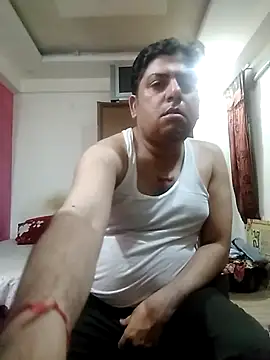 Love40777 online show from 27, 9, 2025