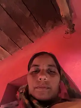 Snapshot of Hot_kadi83 chatting on 5, 10, 2025 Hot kadi83 online show from 5, 10, 2025