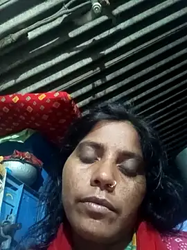 Snapshot of Hot_kadi83 chatting on 6, 10, 2025 Hot kadi83 online show from 6, 10, 2025