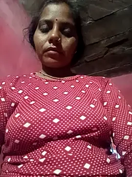 Snapshot of Hot_kadi83 chatting on 7, 10, 2025 Hot kadi83 online show from 7, 10, 2025