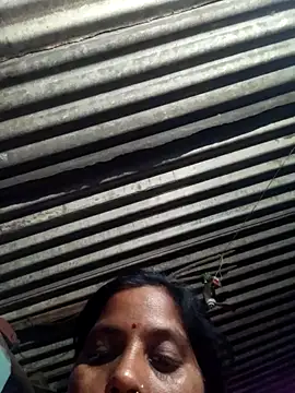 Snapshot of Hot_kadi83 chatting on 20, 10, 2025 Hot kadi83 online show from 20, 10, 2025