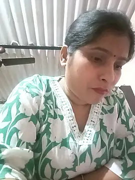 aliya-jaan71 online show from 8, 4, 2026