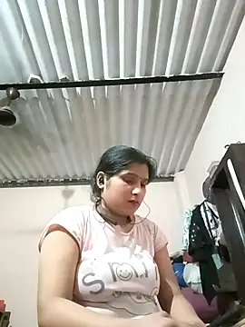 aliya-jaan71 online show from 17, 4, 2026