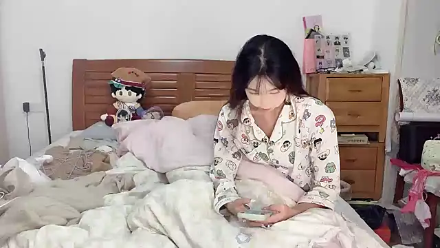 Akong11 online show from 5, 10, 2025