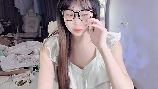 Akong11 online show from 6, 7, 2026
