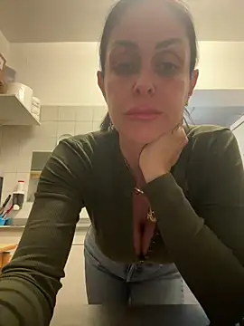 ainaht online show from 5, 5, 2026
