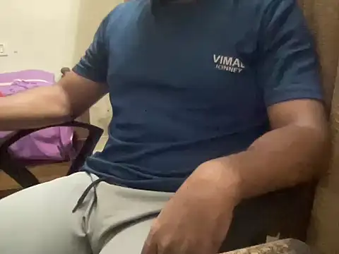 johny lovee online show from 2, 10, 2025