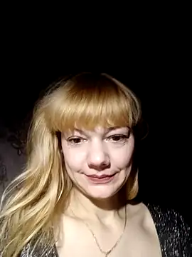 Snapshot of AliceSwan1122 chatting on 27, 9, 2025 AliceSwan1122 online show from 27, 9, 2025