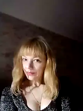 Snapshot of AliceSwan1122 chatting on 18, 10, 2025 AliceSwan1122 online show from 18, 10, 2025