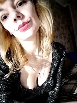 Snapshot of AliceSwan1122 chatting on 21, 10, 2025 AliceSwan1122 online show from 21, 10, 2025