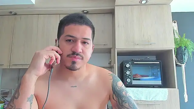 Snapshot of Arnolwilliams chatting on 24, 9, 2025 Arnolwilliams online show from 24, 9, 2025