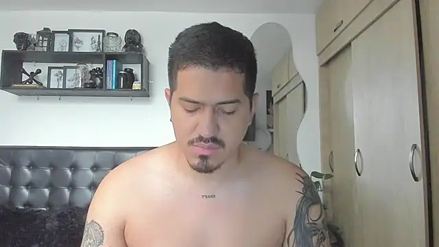 Snapshot of Arnolwilliams chatting on 27, 9, 2025 Arnolwilliams online show from 27, 9, 2025