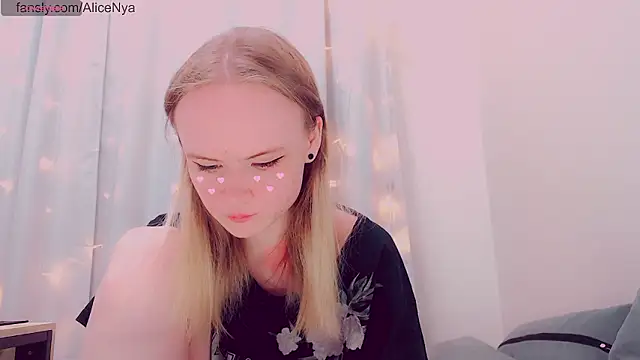 AliceNya cute online show from 10, 2, 2026