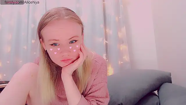 AliceNya cute online show from 11, 2, 2026