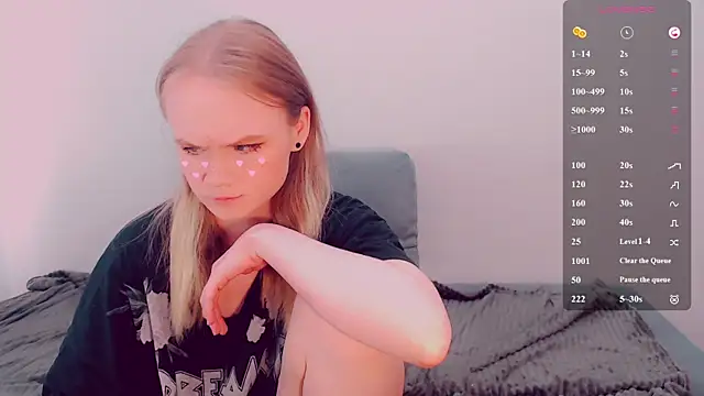 AliceNya cute online show from 4, 5, 2026