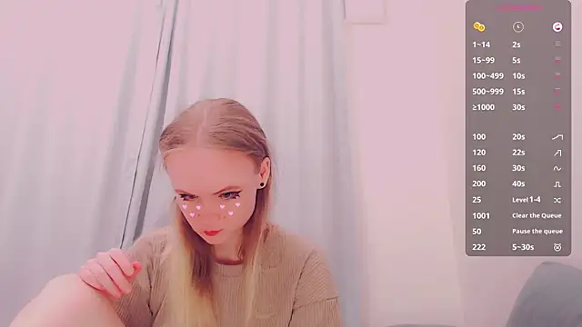 AliceNya cute online show from 4, 7, 2026