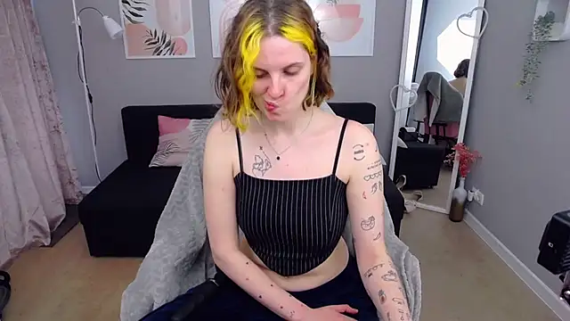 SabrinaRayX online show from 27, 4, 2026