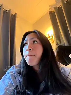 Snapshot of ZoeyJohnson chatting on 16, 11, 2025 ZoeyJohnson online show from 16, 11, 2025