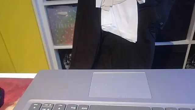 Snapshot of Milf_Lady_Frankfurt chatting on 25, 9, 2025 Milf Lady Frankfurt online show from 25, 9, 2025