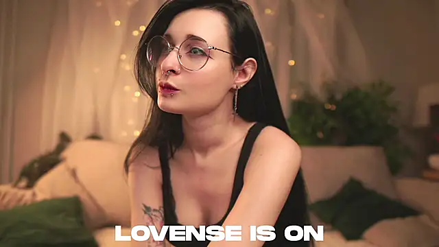 DarcyAspacio online show from 1, 2, 2026