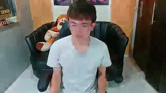 Dominic Carmine online show from 18, 10, 2025