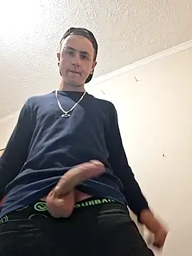 Snapshot of Bottz777 chatting on 28, 10, 2025 Bottz777 online show from 28, 10, 2025