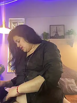 Andrea secret  online show from 3, 7, 2026