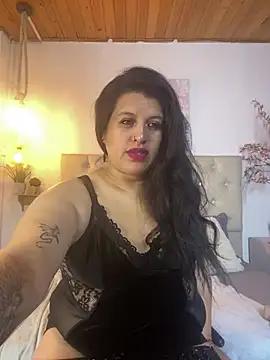 Andrea secret  online show from 15, 7, 2026