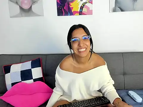 Valerygomez02 online show from 18, 3, 2026