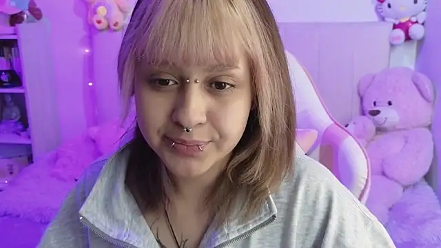 NekoWaifu online show from 11, 5, 2026