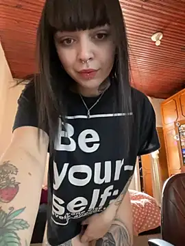 ravenadark online show from 16, 9, 2025