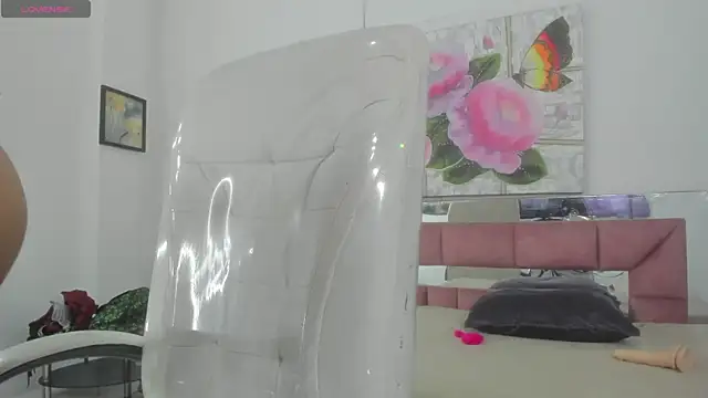 Snapshot of barbie_ds chatting on 9, 1, 2026 barbie ds online show from 9, 1, 2026