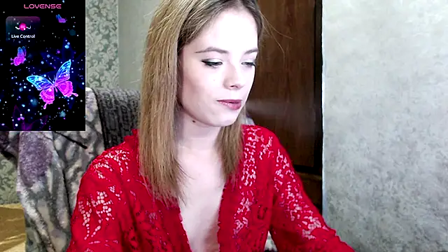 Kate  Loves online show from 21, 11, 2025