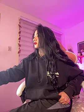 camila1 torres  online show from 16, 12, 2025