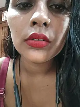 Jasmine Januja online show from 2, 7, 2026