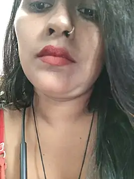 Jasmine Januja online show from 7, 7, 2026