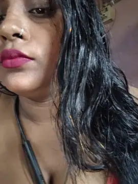 Jasmine Januja online show from 31, 7, 2026