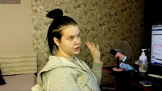 LoNik Tvvins online show from 15, 10, 2025