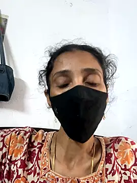 sweetreddy-02 online show from 24, 10, 2025