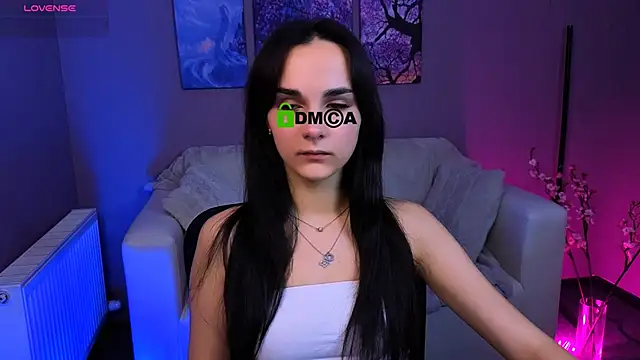 Snapshot of ariana_ross7 chatting on 14, 11, 2025 ariana ross7 online show from 14, 11, 2025